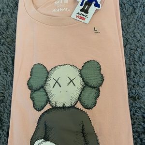 Uniqlo x KAWS